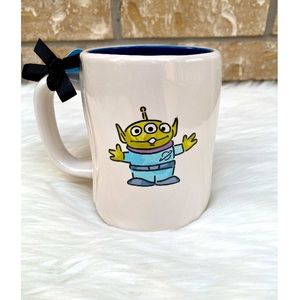 NWT RAE DUNN Disney Pixar Toy Story “The Claaaw” Mug